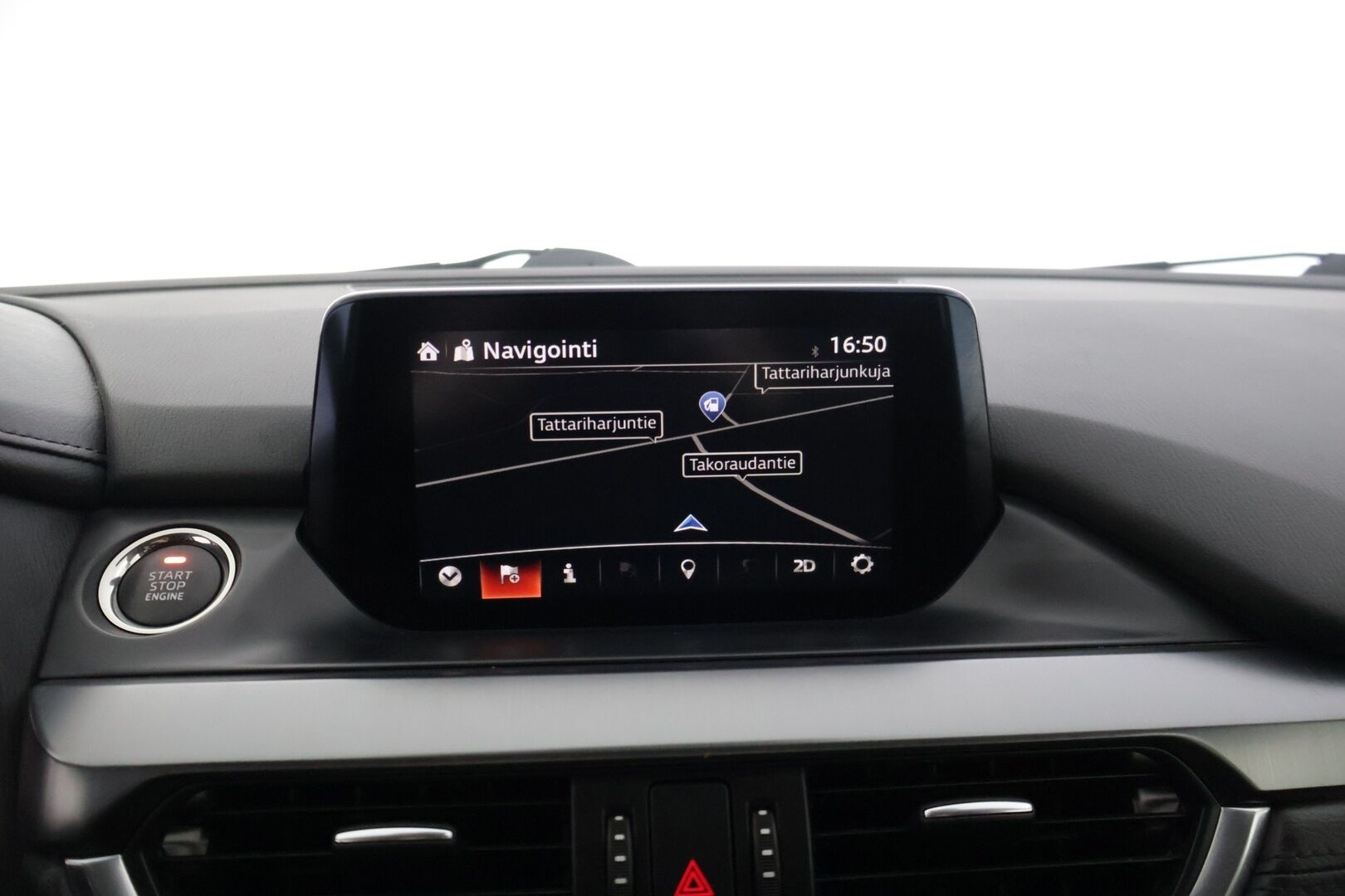 Mazda Mazda6 2017 Sport Wagon 2,0 (165) SKYACTIV-G Business Edition 6AT 5ov  * Vakkari / Ratinlämmitin / Tutkat edessä ja takana / Navi / Bluetooth * - Suomi-auto / Lohkolämmitin / Kahdet renkaat! - Osta nyt, maksa vasta ensi vuonna