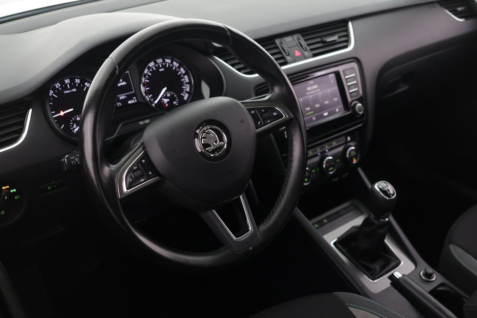 Skoda Octavia 2016 Combi 1,6 TDI Ambition - | Myynnissä Huutokaupat.com | Navi |  Vakkari | Bluetooth | 2x Renkaat |