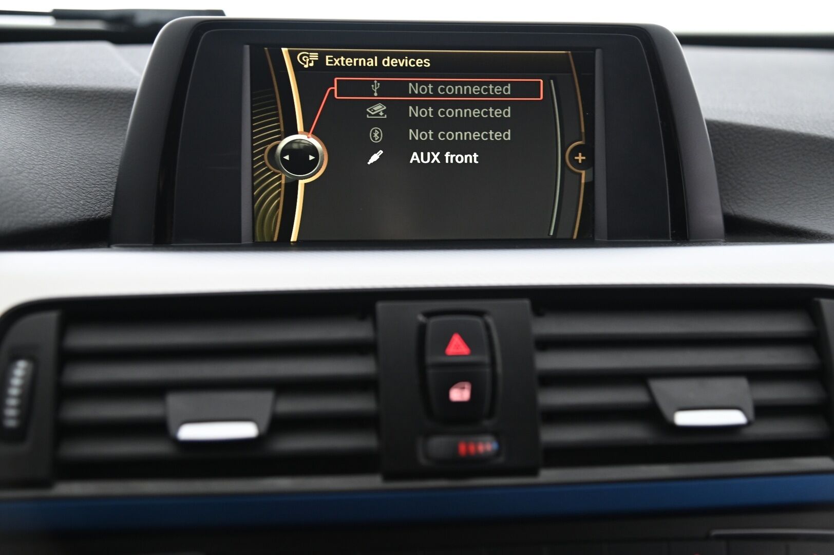 BMW 320 2013 xDrive Sedan M-Sport *Tämä auto myydään YritysOutlet -valikoimasta vain yritykselle* - 2x renkaat / kattava huoltohistoria