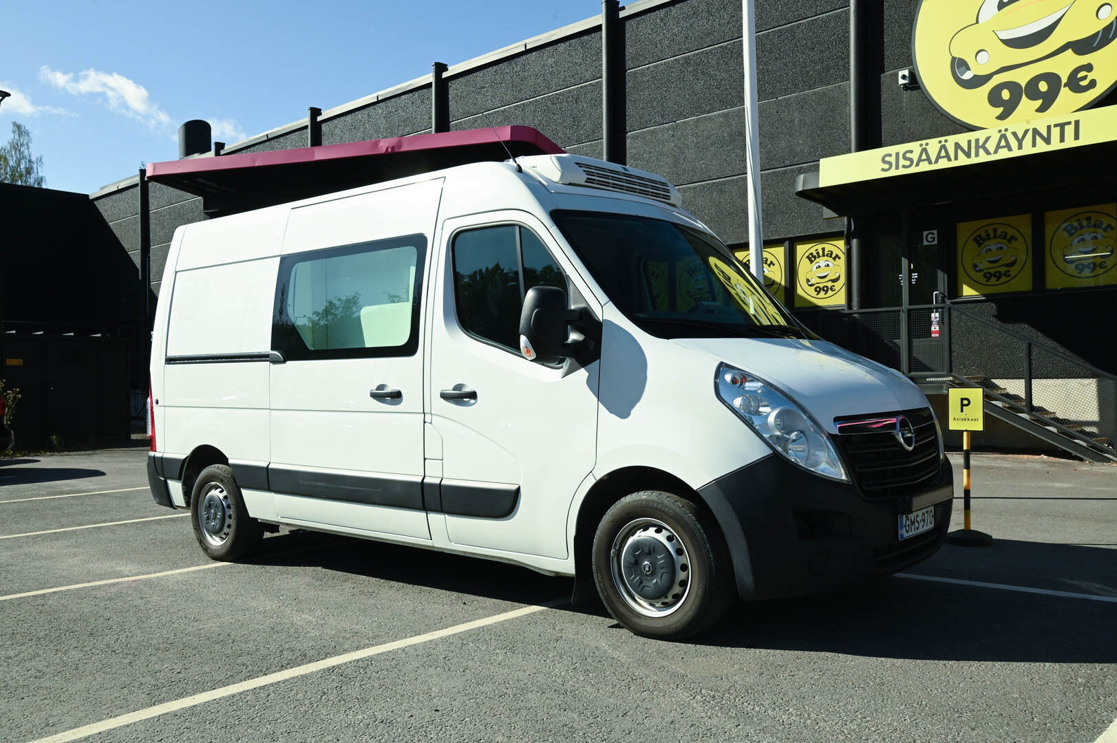 Opel Movano 2018 Van L2H2 (3,5t) 2.3 CDTI BiTurbo 107kW * PA-lisälämmitin / Kylmälaite / Koukku / Vakkari / LED / Kahdet renkaat* - Thermoking kylmälaitejärjestelmä / Eberspächer / 