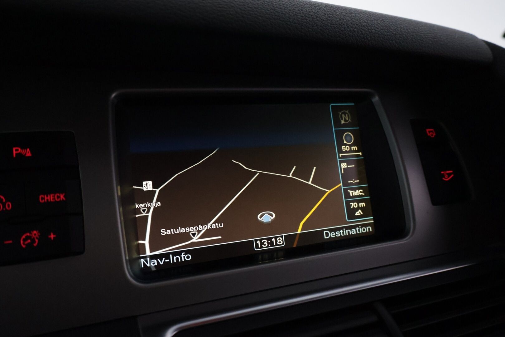 Audi Q7 2010 3,0 V6 TDI 176 kW quattro 7-p S-Line - Myydään huutokaupat.com