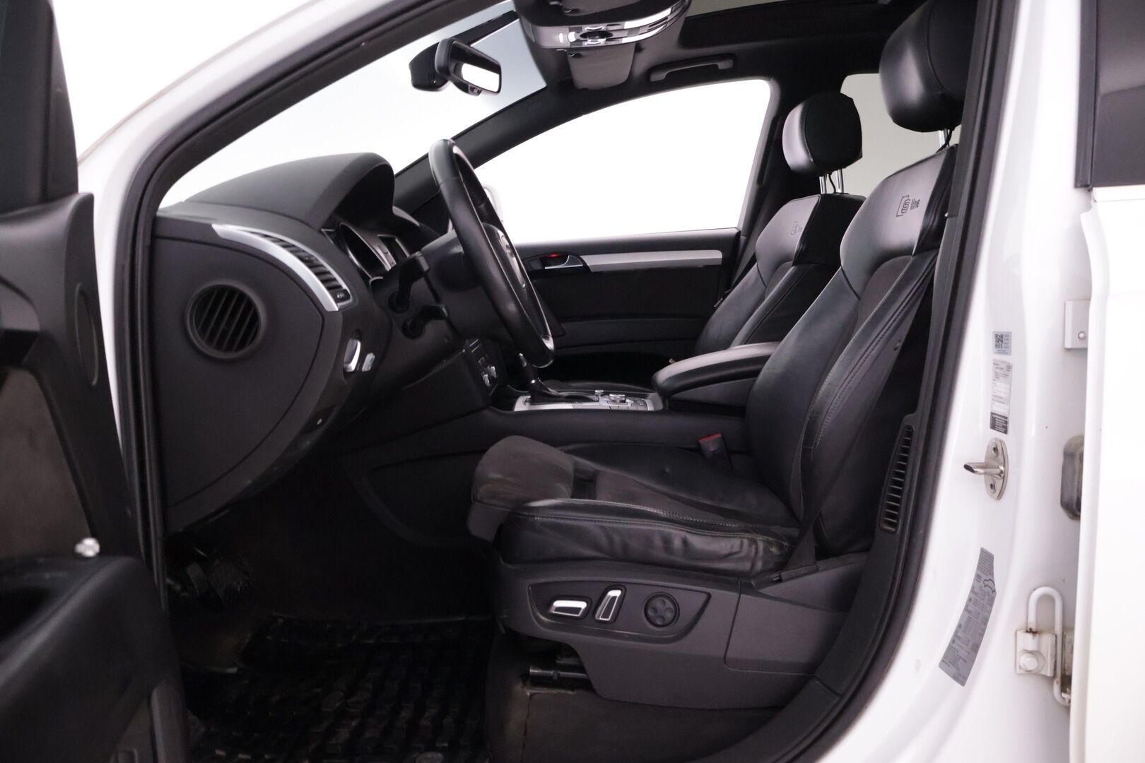 Audi Q7 2010 3,0 V6 TDI 176 kW quattro 7-p S-Line - Myydään huutokaupat.com