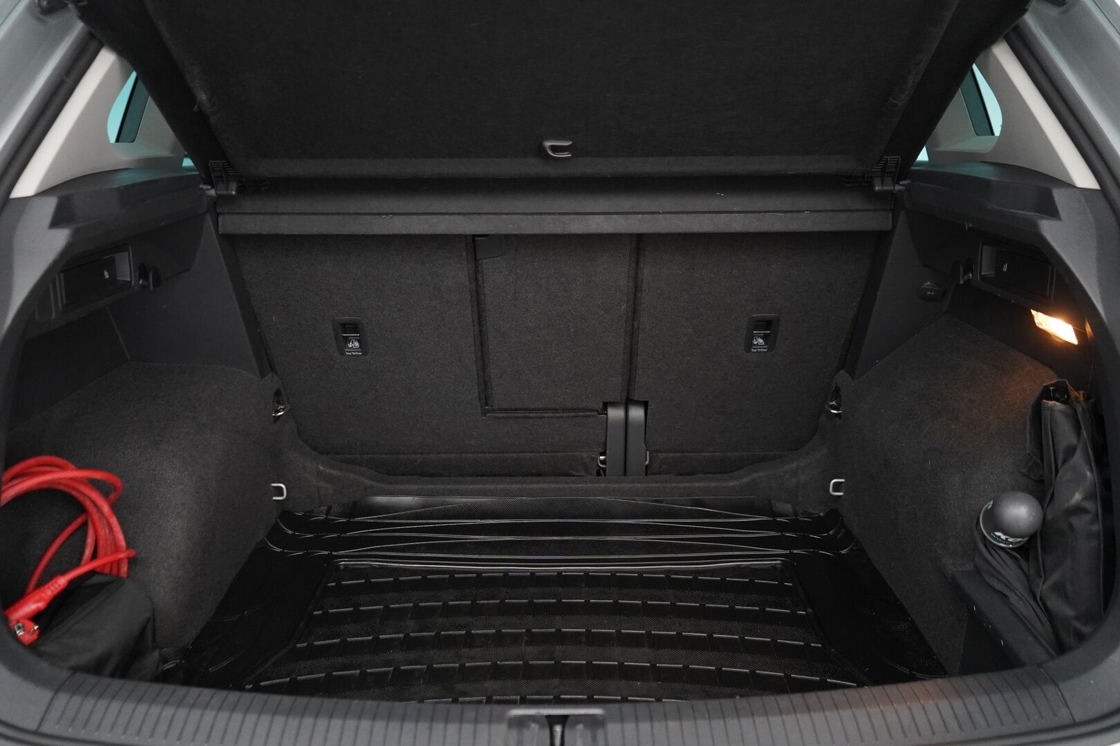 Volkswagen Tiguan 2018 Comfortline 1,4 TSI ACT 110 kW (150 hv) DSG *ACC / Koukku / Tutkat / ErgoActive / Apple Carplay & AndroidAuto* - Suomi-auto / Hierova kuskin penkki 