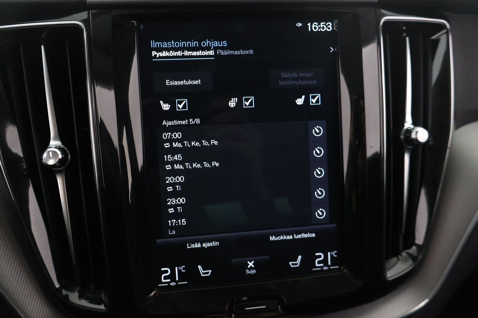 Volvo XC60 2018 T8 AWD Inscription aut - YritysOutlet - Myydään vain yrityksille - ** Webasto / Panorama / Nahat / Navi / P.kamera **