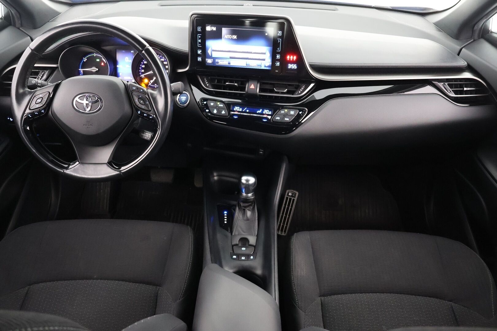 Toyota C-HR 2018 1,8 Hybrid Active - Tulossa Myyntiin! Kysy lisätiedot myyjältä!