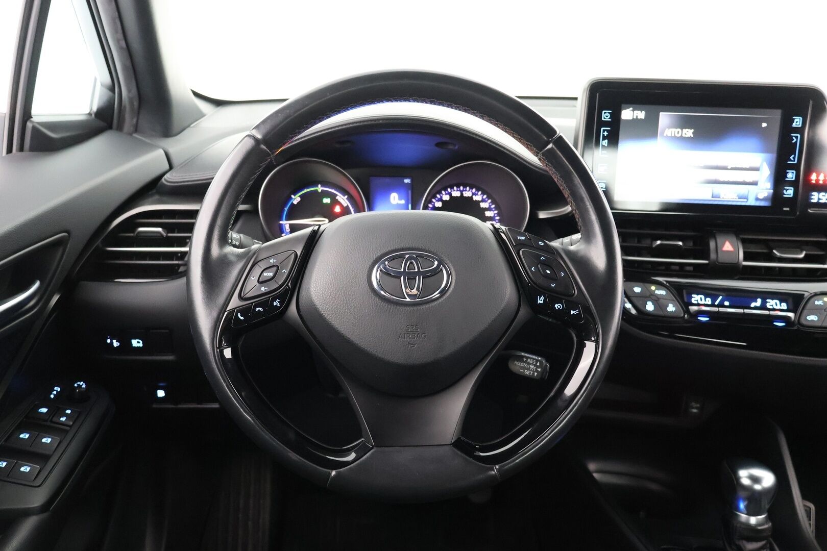 Toyota C-HR 2018 1,8 Hybrid Active - Tulossa Myyntiin! Kysy lisätiedot myyjältä!