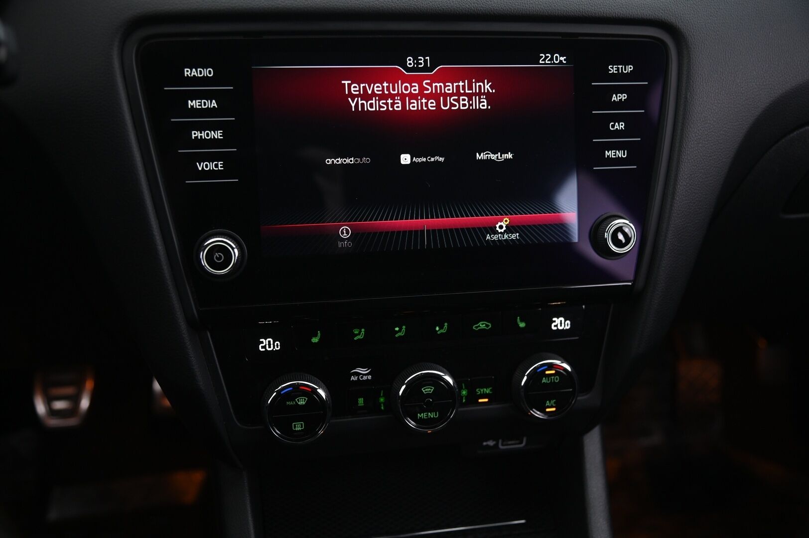 Skoda Octavia 2018 Combi 2,0 TDI 184 RS ** PA-Lämmitin / P-kamera /Keyless / Adapt.Vakkari / Vetokoukku ** - Webasto | Koukku | Peruutuskamera | Adapt.Vakkari | Keyless
