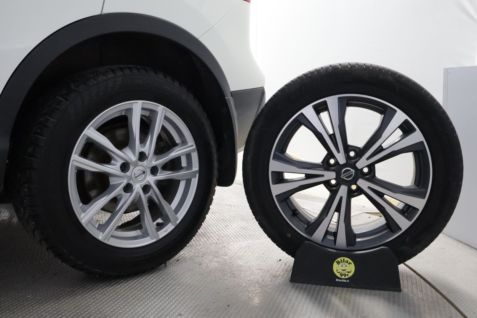 Nissan Qashqai 2018 DIG-T 115 N-Connecta 2WD Xtronic PFEB *Suomiauto /  360° kamera / Vakkari / Navi / Lohko&Sisäpistoke / P-tutkat * - Särmät huollot / 2x hyvät renkaat / Juuri saapunut Tampereelle!