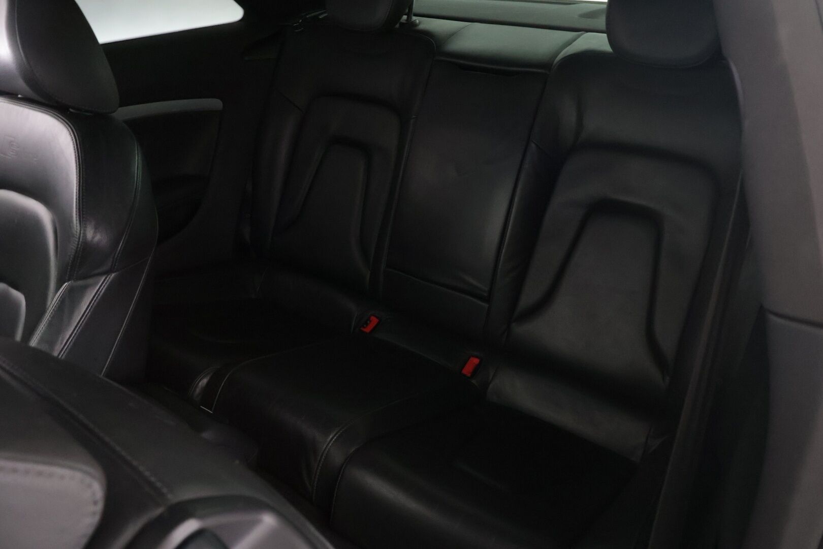Audi A5 2008 Coupé 3,0 V6 TDI DPF 176 kW quattro tiptronic-autom - Vakkari / Sähköiset Nahkapenkit / Tutkat / 