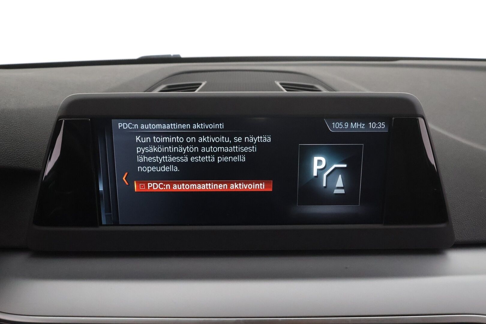 BMW 520 2019 G30 Sedan 520d A xDrive Business * Webasto / Koukku / LED / P.Tutkat / Vakkari / Nahkaverhoilu * - Suomi-auto / Kahdet renkaat aluvanteilla / Merkkihuollot - HULLUT AVAJAISHULINAT KORKOTARJOUS 3,29 %