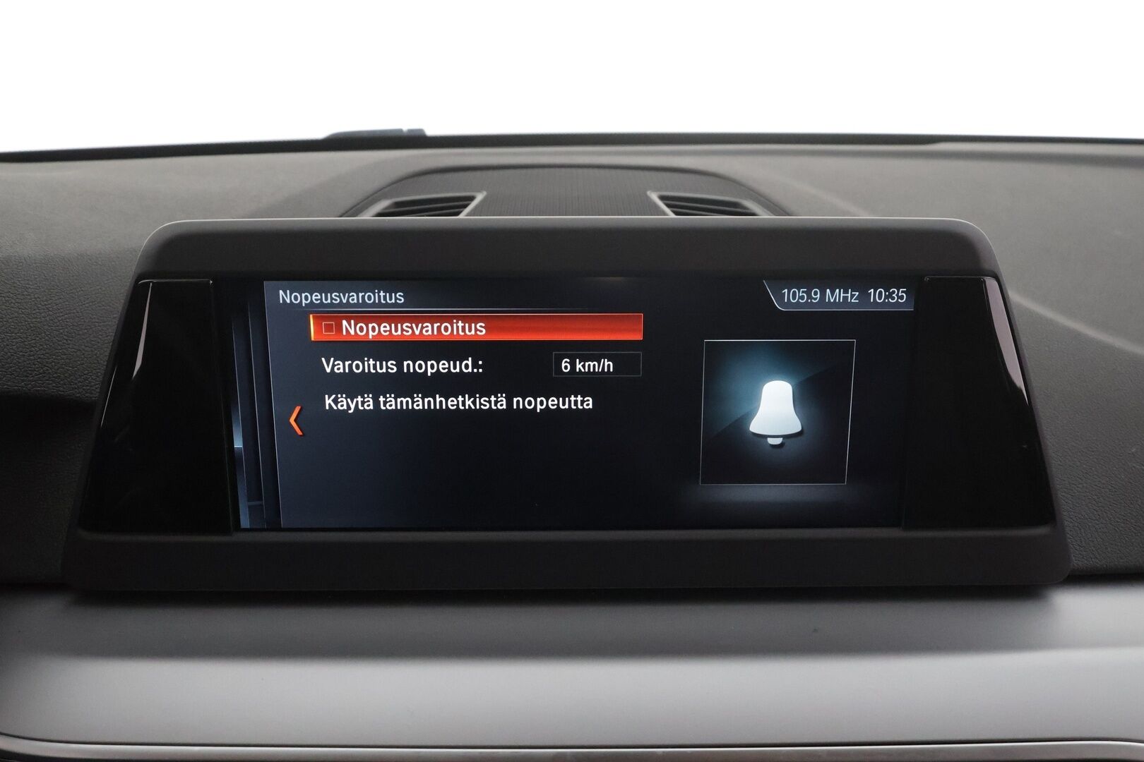 BMW 520 2019 G30 Sedan 520d A xDrive Business * Webasto / Koukku / LED / P.Tutkat / Vakkari / Nahkaverhoilu * - Suomi-auto / Kahdet renkaat aluvanteilla / Merkkihuollot - HULLUT AVAJAISHULINAT KORKOTARJOUS 3,29 %