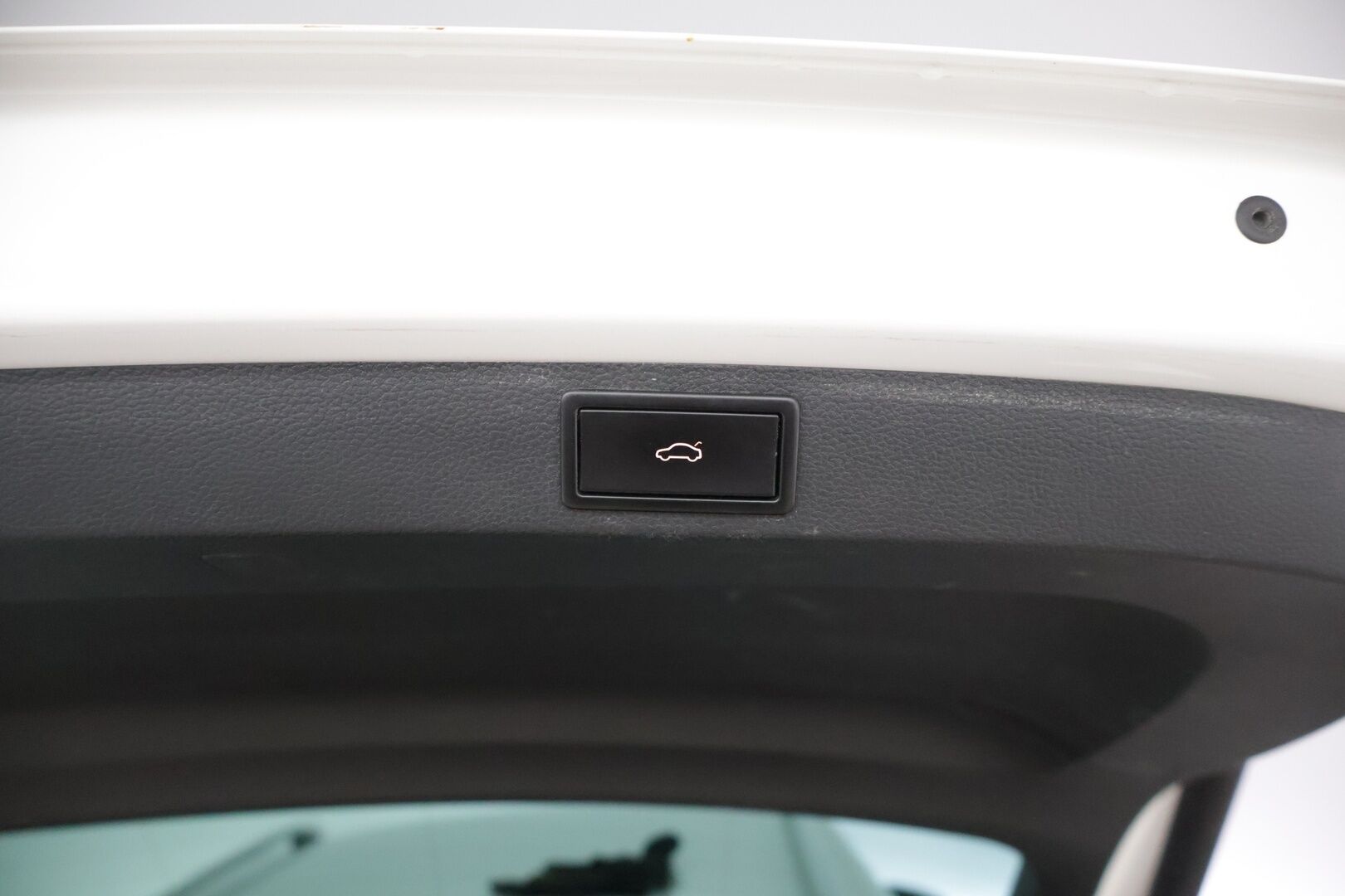 Skoda Karoq 2018 1,5 TSI Style DSG Autom. * ACC / Webasto / BLIS / Ledit / Lämm. tuulilasi / Lane Assist / Tutkat / P.kamera * - * Juuri huollettu ja jakohihna vaihdettu 09/25 ! Hyvin pidetty ja huollettu yksilö hyvin varustein *