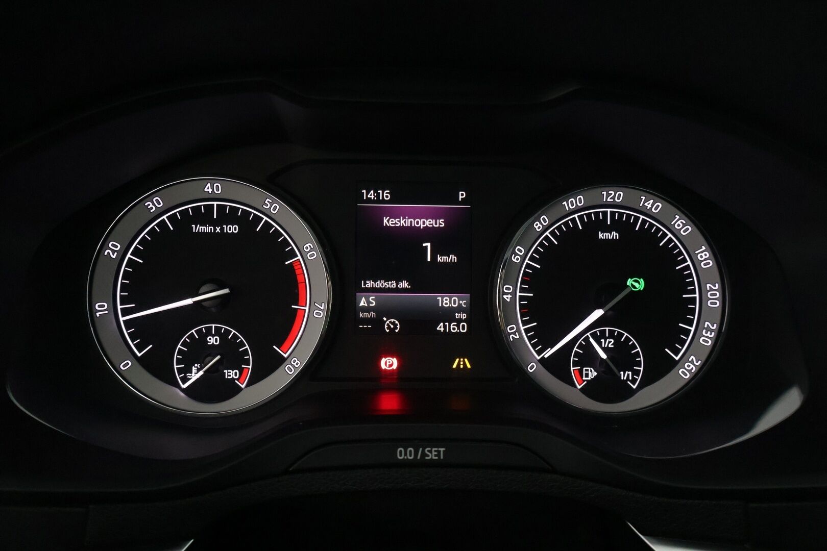 Skoda Karoq 2019 1,5 TSI Style DSG Autom. * ACC / Webasto / BLIS / Ledit / Lämm. tuulilasi / Lane Assist / Tutkat / P.kamera * - * Juuri huollettu ja jakohihna vaihdettu 09/25 ! Hyvin pidetty ja huollettu yksilö hyvin varustein * - Osta nyt, maksa vasta ensi vuonna