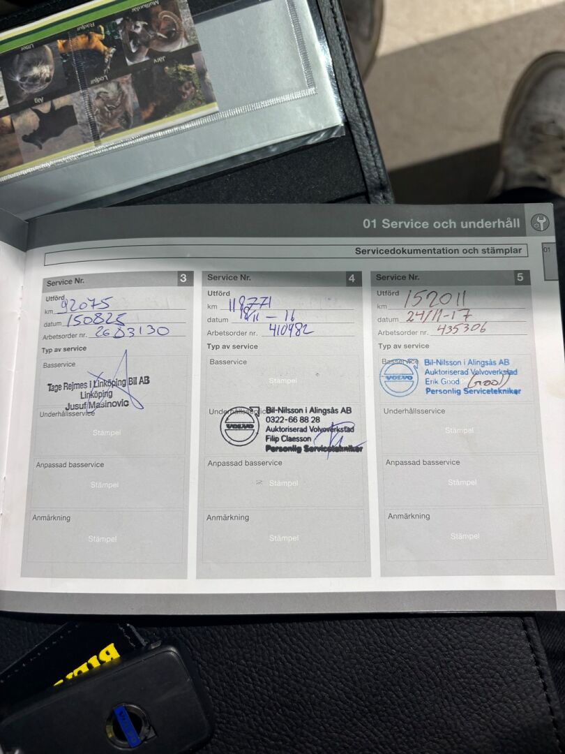 Volvo V70 2013 D4 Momentum - YritysOutlet - Myydään vain yrityksille - Peruutus tutka / Keskinäyttö / Premium sound / Xenon