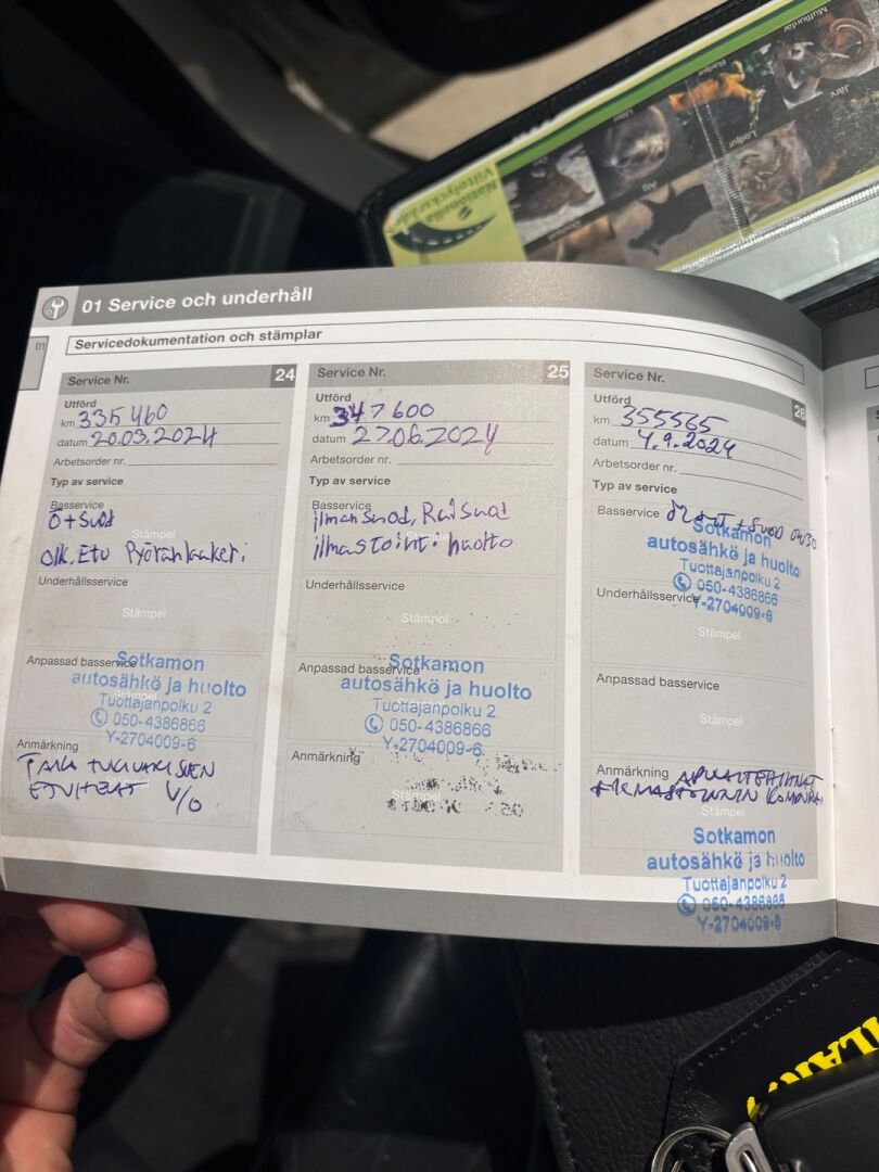 Volvo V70 2013 D4 Momentum - YritysOutlet - Myydään vain yrityksille - Peruutus tutka / Keskinäyttö / Premium sound / Xenon