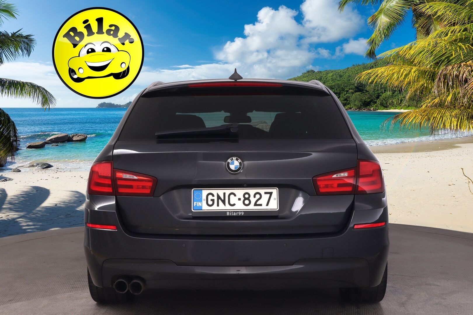 BMW 530 2012 F11 Touring 530d A xDrive M-Sport - ACC | Adaptiivinen Alusta | Comfort Acces | Panorama | Koukku | Comfort Muisteilla | HIFI | P-Kamera | Proffanavi | Ratinlämmitin | Xenon 