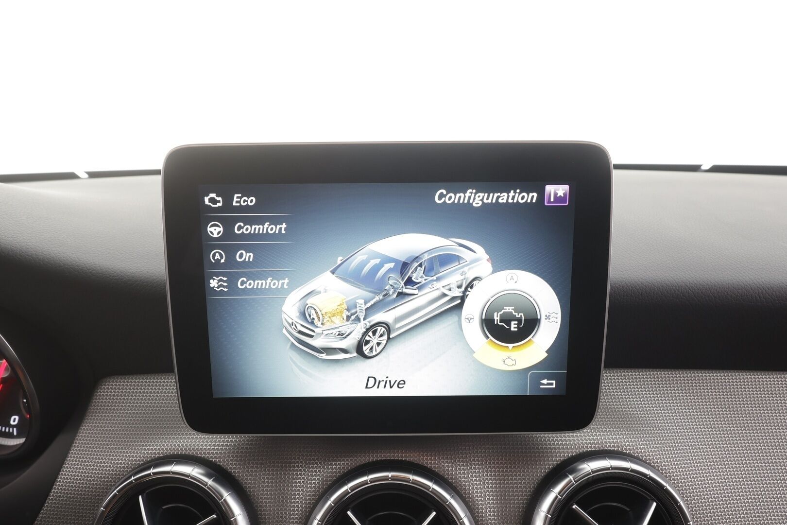 Mercedes-Benz CLA 2019 180 A Star Edition - | LED | Puolinahat | Sporttipenkit | P.kamera | Vakkari | Apple & Android | Lohko+sisähaara | IHC | Merkkihuollettu | 2x renkaat aluin | Suomiauto | 