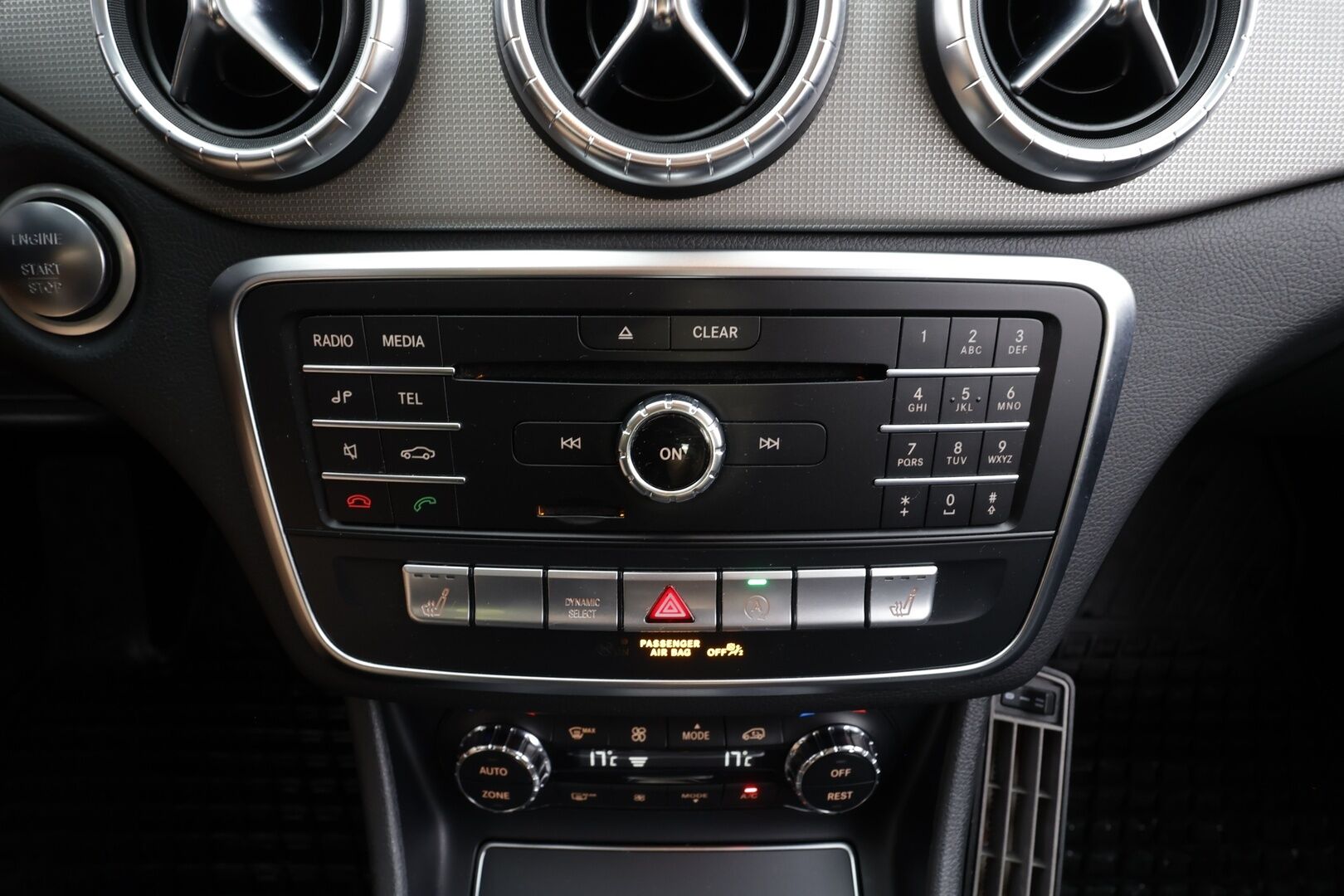 Mercedes-Benz CLA 2019 180 A Star Edition - | Vakkari | Lohko | P.Kamera | High Performance LED | Sporttipenkit | Suomi-auto | Kahdet Renkaat |