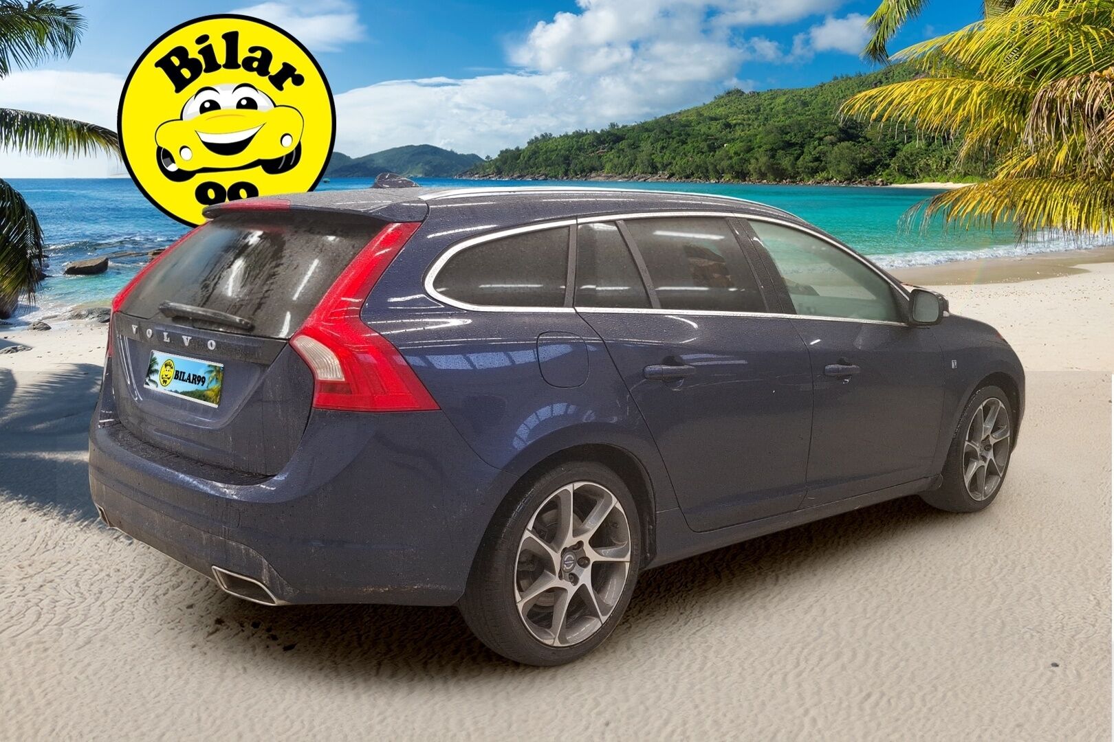 Volvo V60 2015 D4 AWD Ocean Race aut // Harman Kardon / Nahat / Koukku / Webasto / Ratinlämmitin / Digimittari // - Erittäin hyvin huollettu / Leimaa 9/2026 asti