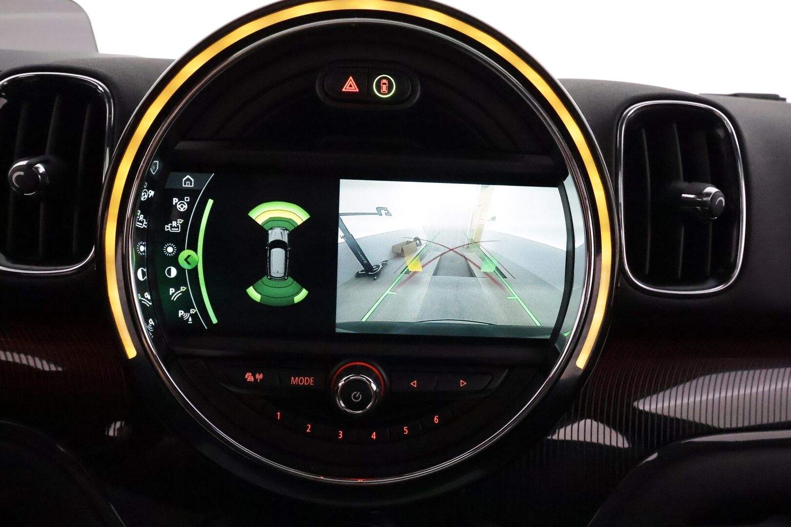 MINI Countryman 2019 Cooper SE ALL4 Maximise John Cooper Works-edition *H&K / HUD / ACC / Panorama / LED / P.Kamera / Sportpenkki Muistilla* - KATSO KAMPANJAHINTA! / Suomi-auto / 2x Latauskaapelit / Hyvät varusteet - HULLUT JOULUT KORKOTARJOUS 2,49% 