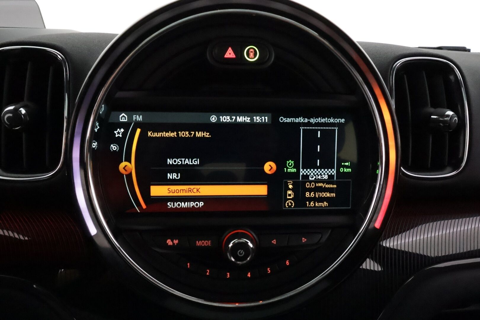 MINI Countryman 2019 Cooper SE ALL4 Maximise John Cooper Works-edition *H&K / HUD / ACC / Panorama / LED / P.Kamera / Sportpenkki Muistilla* - Suomi-auto / 2x Latauskaapelit / Hyvät varusteet