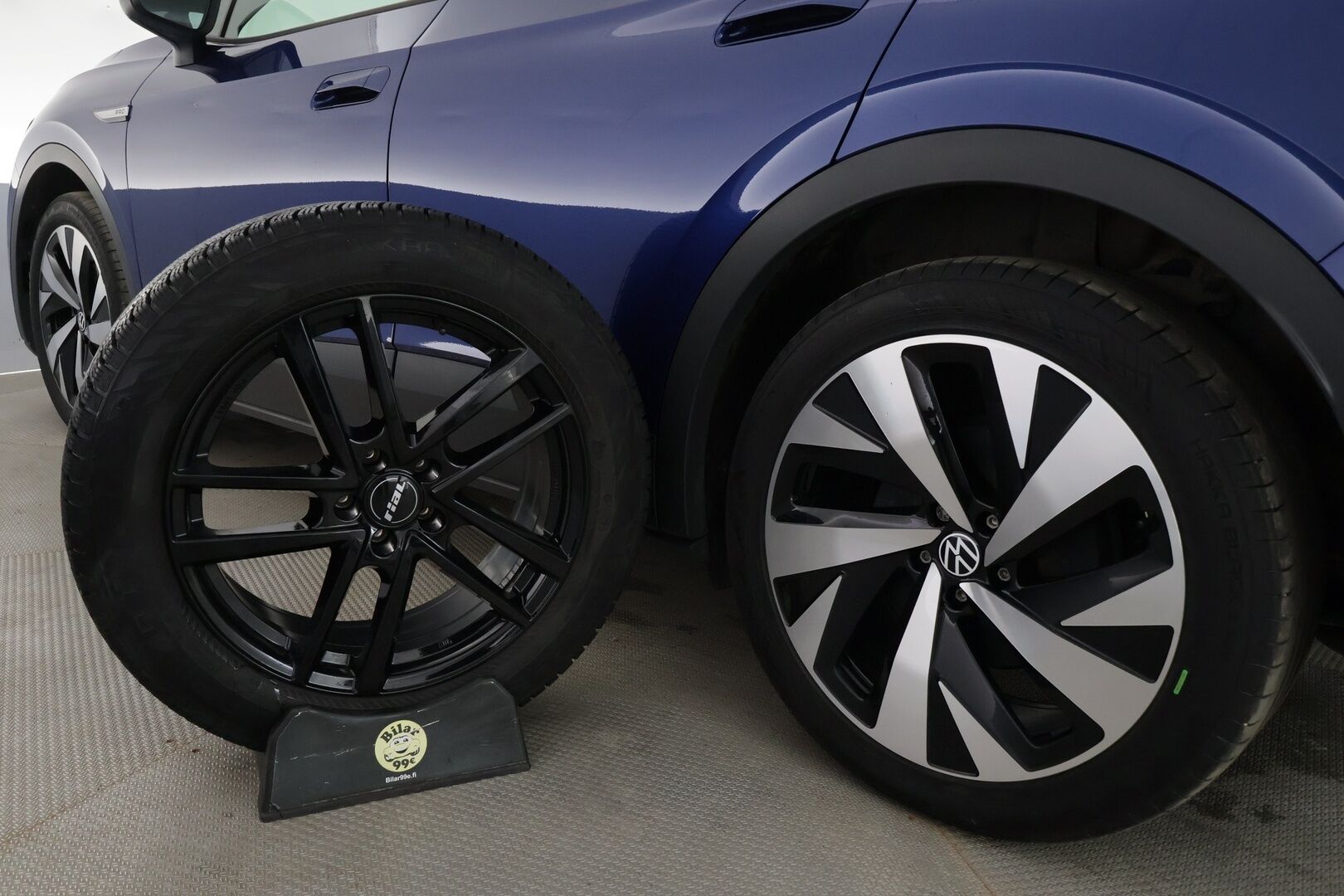 Volkswagen ID.4 2022 Pro Performance Business 150 kW, akku 77 kWh - | ACC | Koukku | ILP | Matrix-LED | 360-kamera | Navi | Digimittaristo | Keyless | Apple&Android | 1.Om Suomi-auto | Kahdet Renkaat |