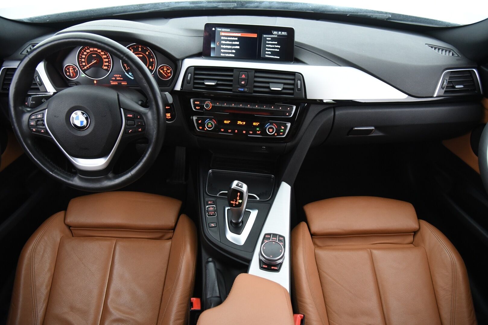 BMW 320 Gran Turismo 2019 F34 Gran Turismo 320d A xDrive Business Exclusive M Sport / Adapt.vak / Koukku / P-kamera / Prof.navi - LED / Sporttinahat / Ratin lämmitys