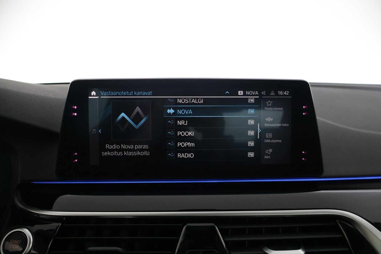 BMW 530 2020 G30 Sedan 530e A Charged Edition Sport Line * SOH- 88% /  Adapt.vakkari / Peruutuskamera / Ratinlämmitys / Digimittaristo - * Suomi-Auto / Kahdet huippu renkaat / Adapt.vakkari / 