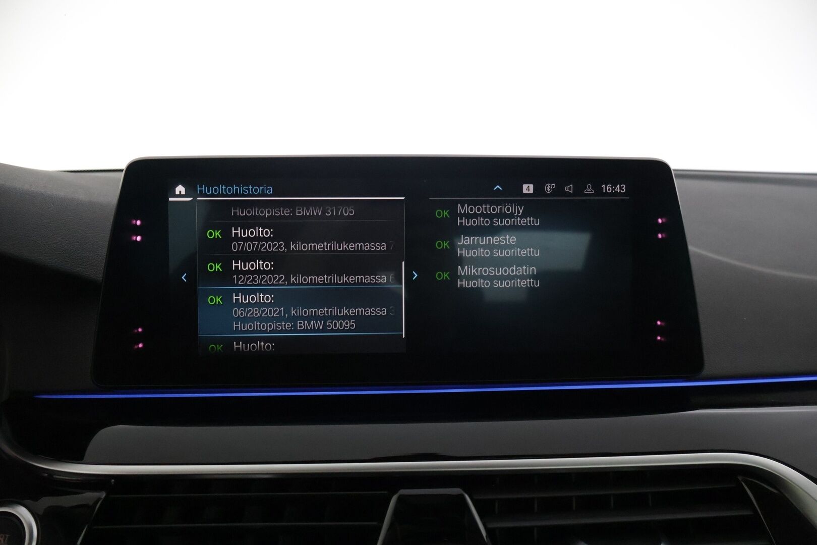 BMW 530 2020 G30 Sedan 530e A Charged Edition Sport Line * SOH- 88% /  Adapt.vakkari / Peruutuskamera / Ratinlämmitys / Digimittaristo - * Suomi-Auto / Kahdet huippu renkaat / Adapt.vakkari / 