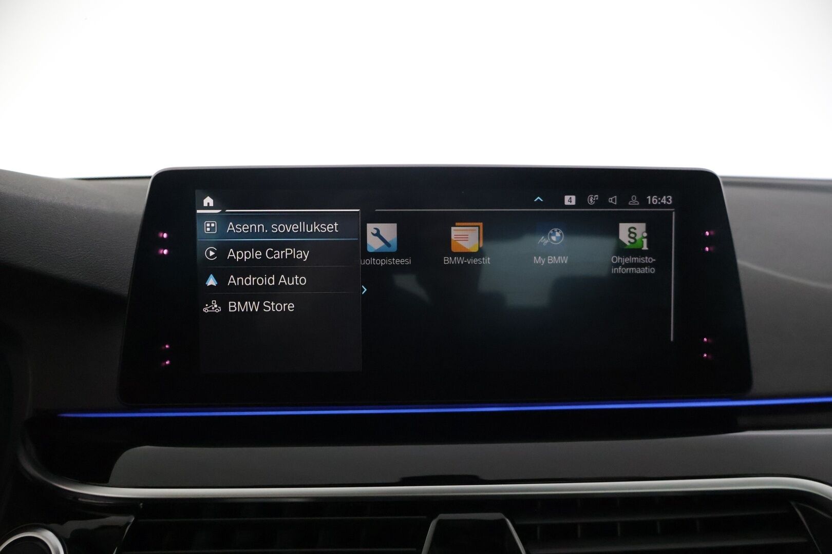 BMW 530 2020 G30 Sedan 530e A Charged Edition Sport Line * SOH- 88% /  Adapt.vakkari / Peruutuskamera / Ratinlämmitys / Digimittaristo - * Suomi-Auto / Kahdet huippu renkaat / Adapt.vakkari / 