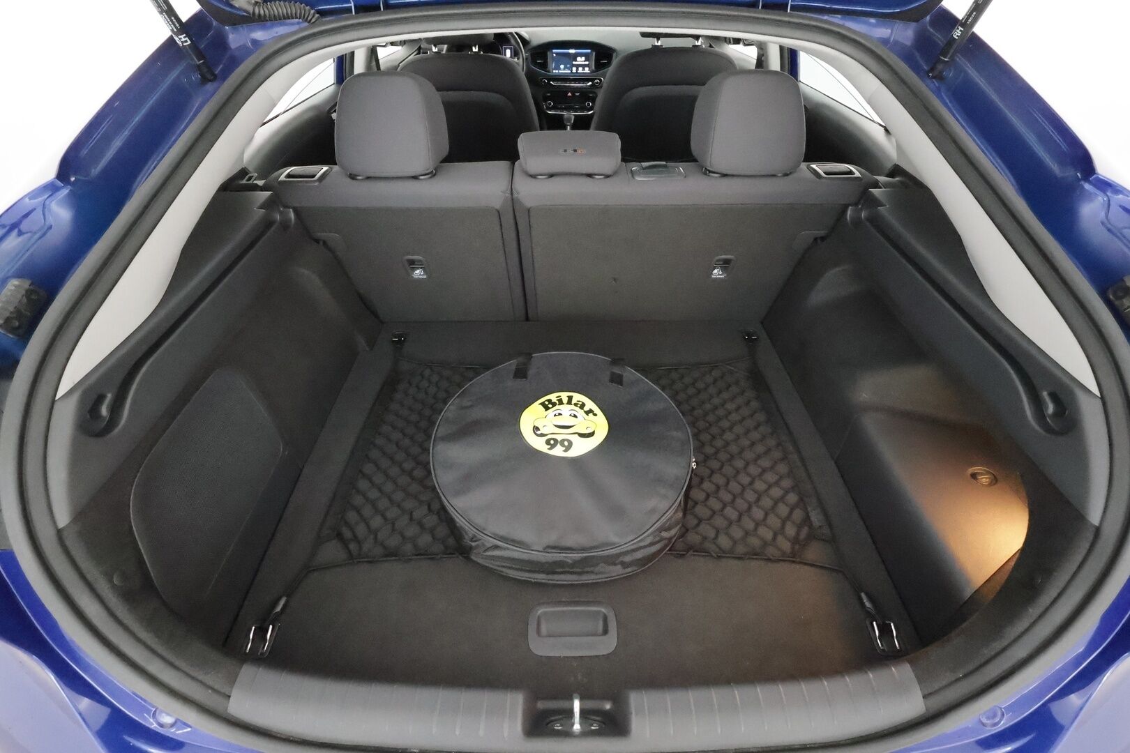 Hyundai IONIQ plug-in 2019 DCT Comfort WLTP ** Adapt.Vakkari / Infity / P.kamera / Koukku / Navi / Kaistavahti / Sisätilanlämmitin ** - Suomi-auto / Kahdet Renkaat / Akku Kuntotarkistettu!