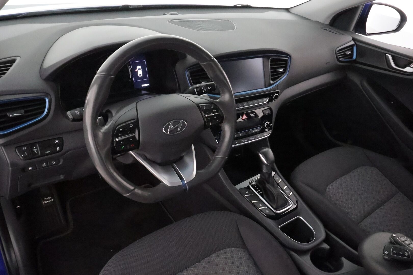 Hyundai IONIQ plug-in 2019 DCT Comfort WLTP ** Adapt.Vakkari / Infity / P.kamera / Koukku / Navi / Kaistavahti / Sisätilanlämmitin ** - Suomi-auto / Kahdet Renkaat / Akku Kuntotarkistettu!