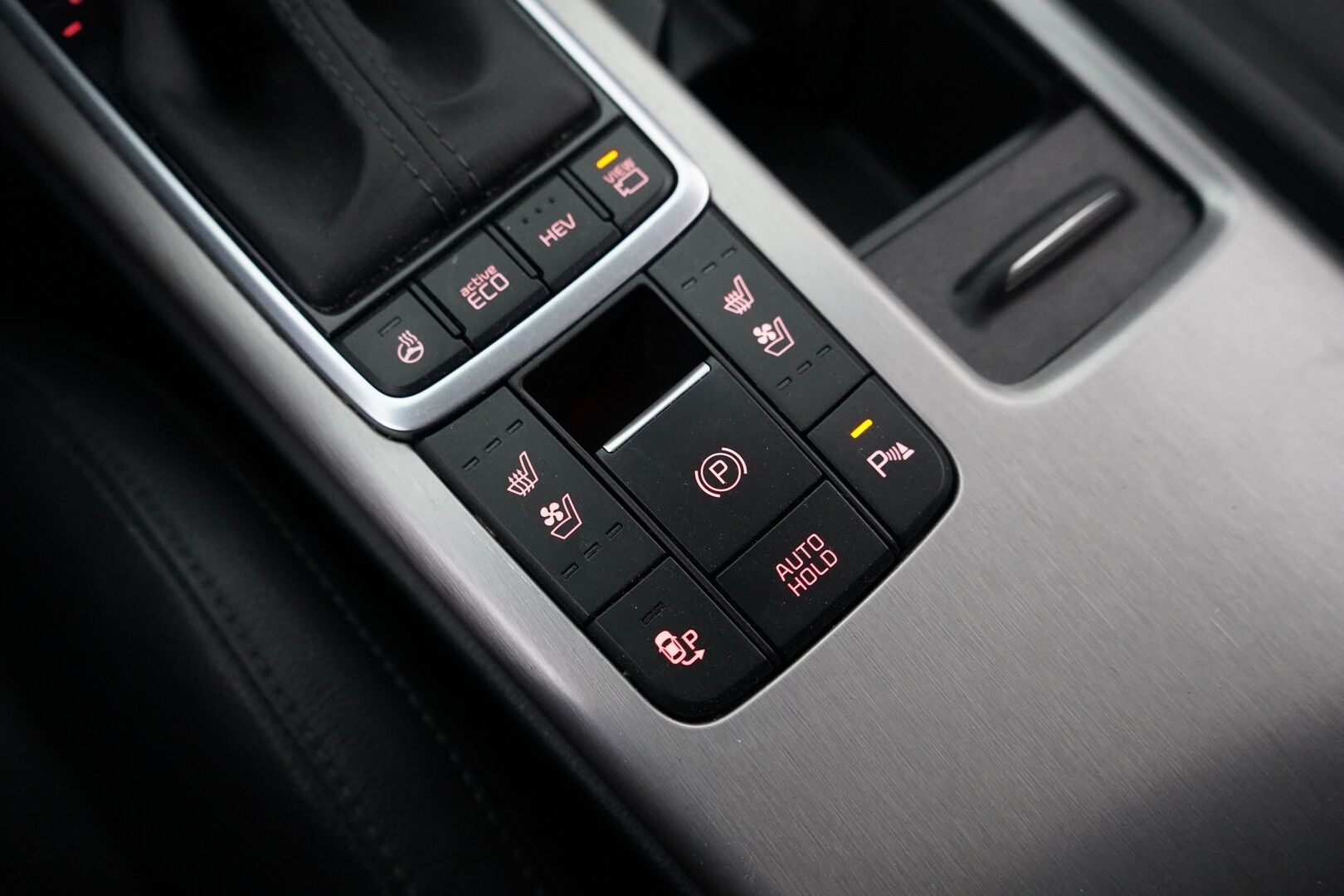 Kia Optima 2019 2,0 GDI PHEV Business Luxury SW A/T * ACC / 360° / H&K / Navi / Muistipenkki / Ratinlämmitin / Ilmastoidut istuimet * - Suomi- auto / Kahdet OEM vanteet / Viimeisin huolto 02/2026