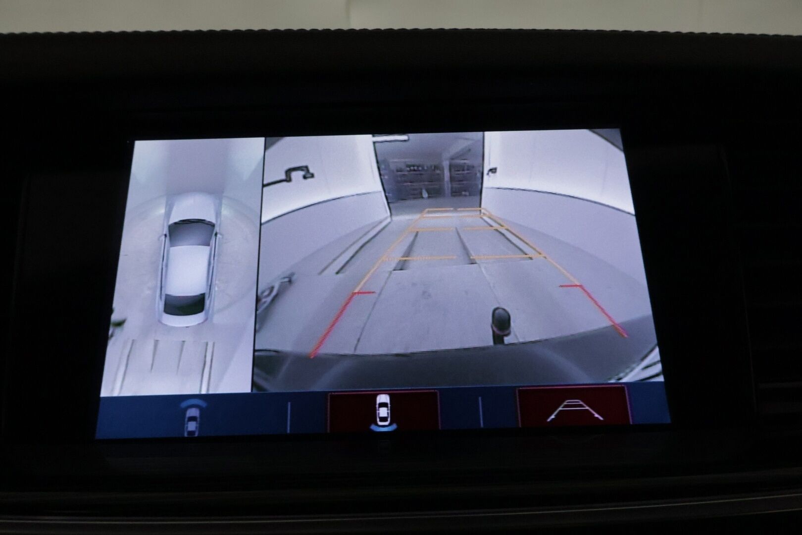 Opel Insignia 2020 Sports Tourer Innovation Plus 136 D Turbo A ** HUD / Koukku / Ilmastoidut AGR-etuistuimet / Sähk. kontti / APP-Connect - ** Kattavat varusteet / 2x asialliset renkaat / asiallinen huoltohistoria **