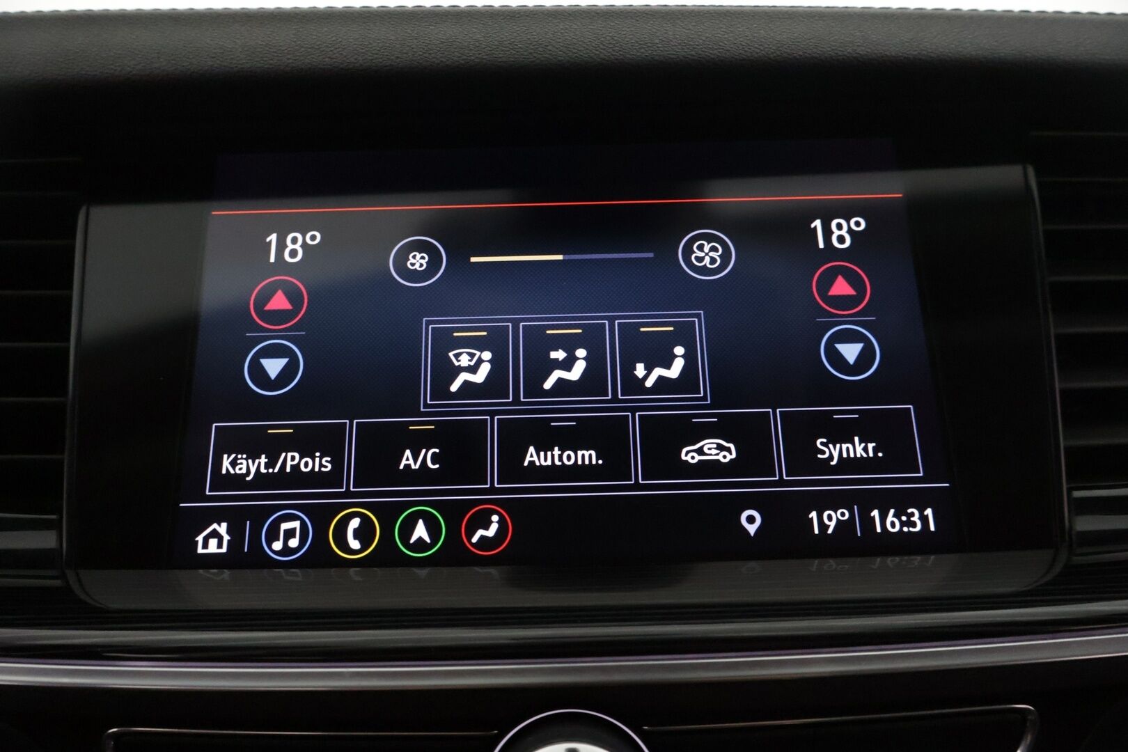 Opel Insignia 2020 Sports Tourer Innovation Plus 136 D Turbo A ** HUD / Koukku / Ilmastoidut AGR-etuistuimet / Sähk. kontti / APP-Connect - ** Kattavat varusteet / 2x asialliset renkaat / asiallinen huoltohistoria **