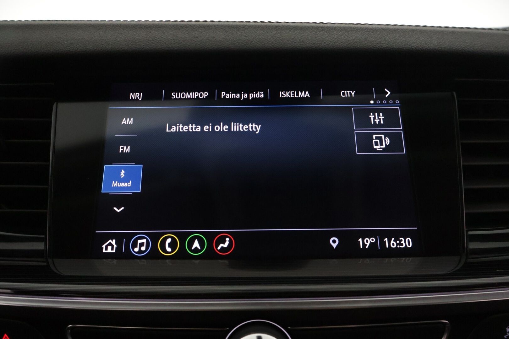 Opel Insignia 2020 Sports Tourer Innovation Plus 136 D Turbo A ** HUD / Koukku / Ilmastoidut AGR-etuistuimet / Sähk. kontti / APP-Connect - ** Kattavat varusteet / 2x asialliset renkaat / asiallinen huoltohistoria **