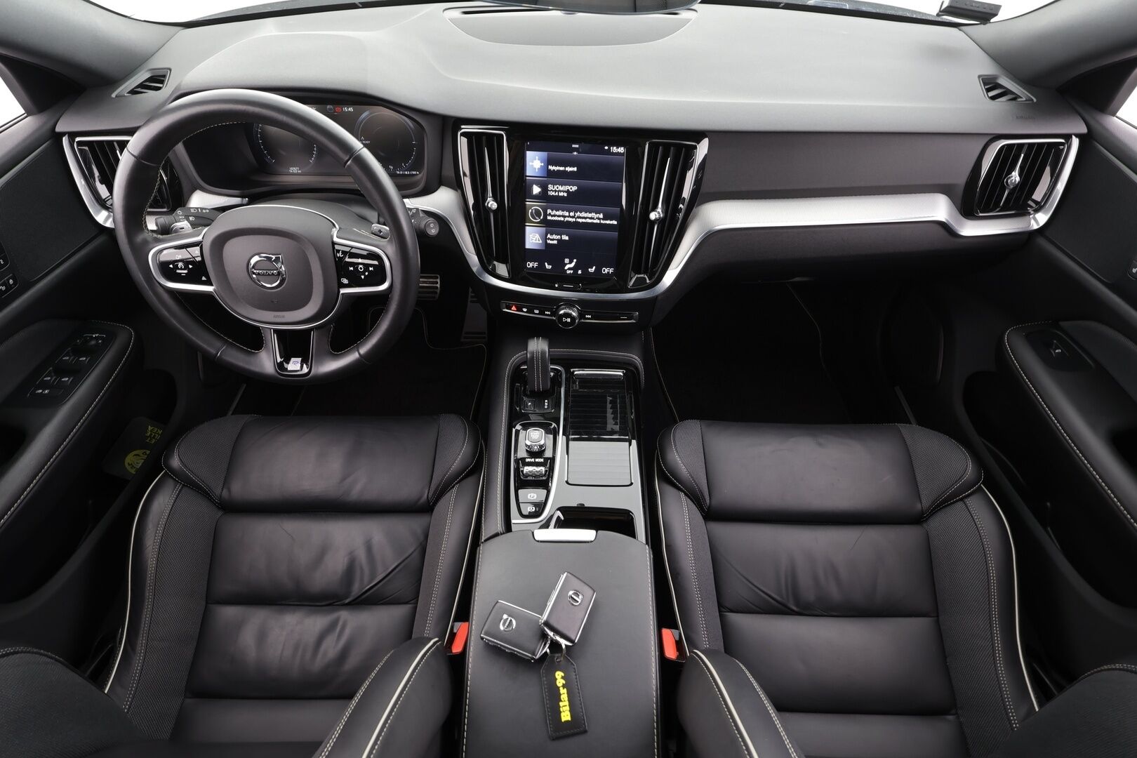 Volvo V60 2020 T8 TwE AWD R-Design aut * ACC / P.kamera / Full LED / Koukku / Webasto / Muistipenkki / Panorama / Navi / KeylessGo / BLIS * - Suomi-auto / Merkkihuollettu - HULLU BLACKWEEK KORKOTARJOUS 2,49%