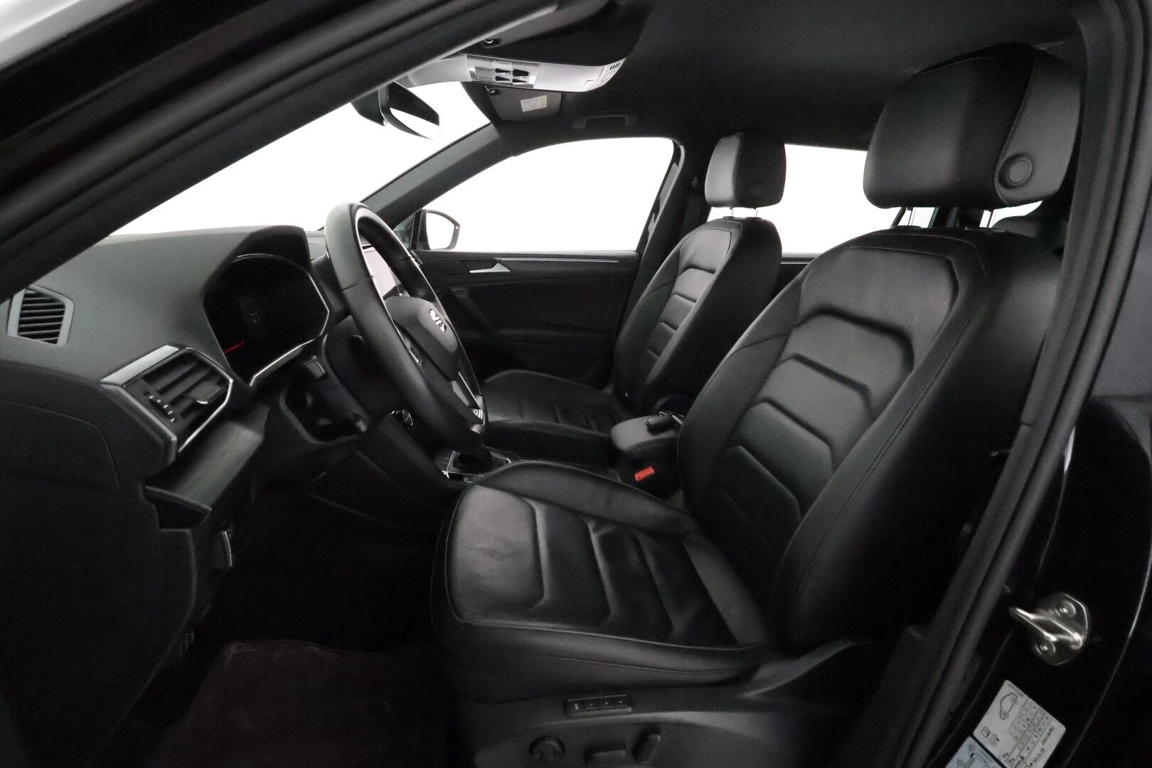 Seat Tarraco 2019 2,0 TDI 150 4DRIVE Xcellence Premium DSG **Webasto / Koukku / ACC / LED-valot / P.Kamera / Muistipenkki / Navi** - Suomi-auto / Kahdet Renkaat