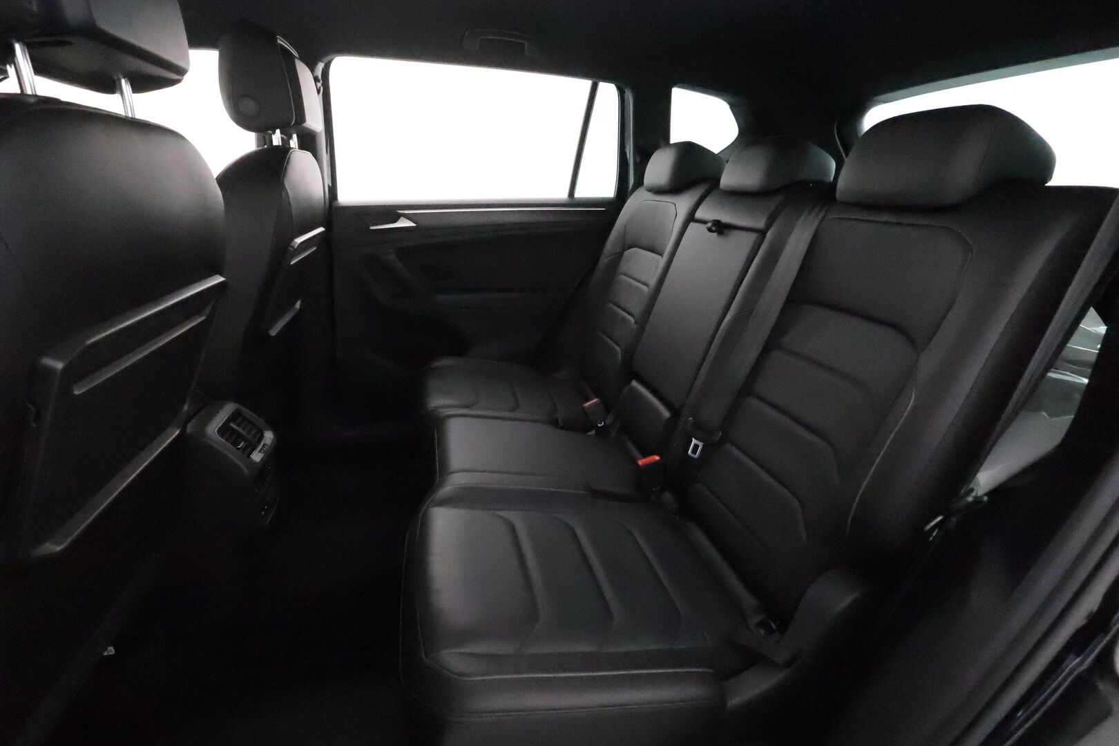 Seat Tarraco 2019 2,0 TDI 150 4DRIVE Xcellence Premium DSG **Webasto / Koukku / ACC / LED-valot / P.Kamera / Muistipenkki / Navi** - Suomi-auto / Kahdet Renkaat