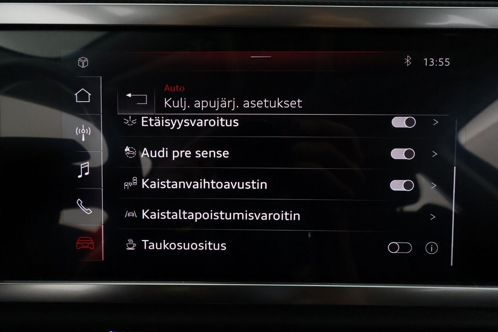 Audi Q3 2019 Launch Edition Business Advanced 35 TFSI 110 kW S tronic **Webasto / Koukku / Adapt.Vakkari / LED-valot / P.kamera** - 1-om Suomi-auto / Kahdet Renkaat