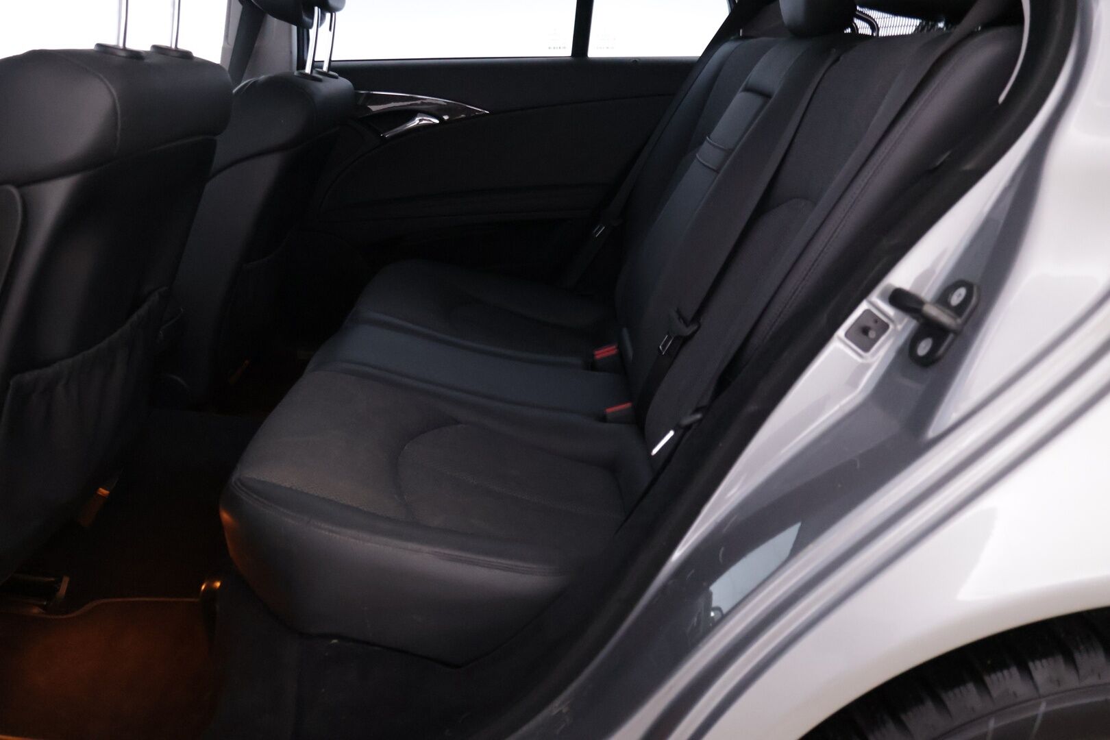 Mercedes-Benz E 2009 280 CDI 4MATIC Avantgarde / YritysOutlet - Myydään vain yrityksille - YritysOutlet - Myydään vain yrityksille