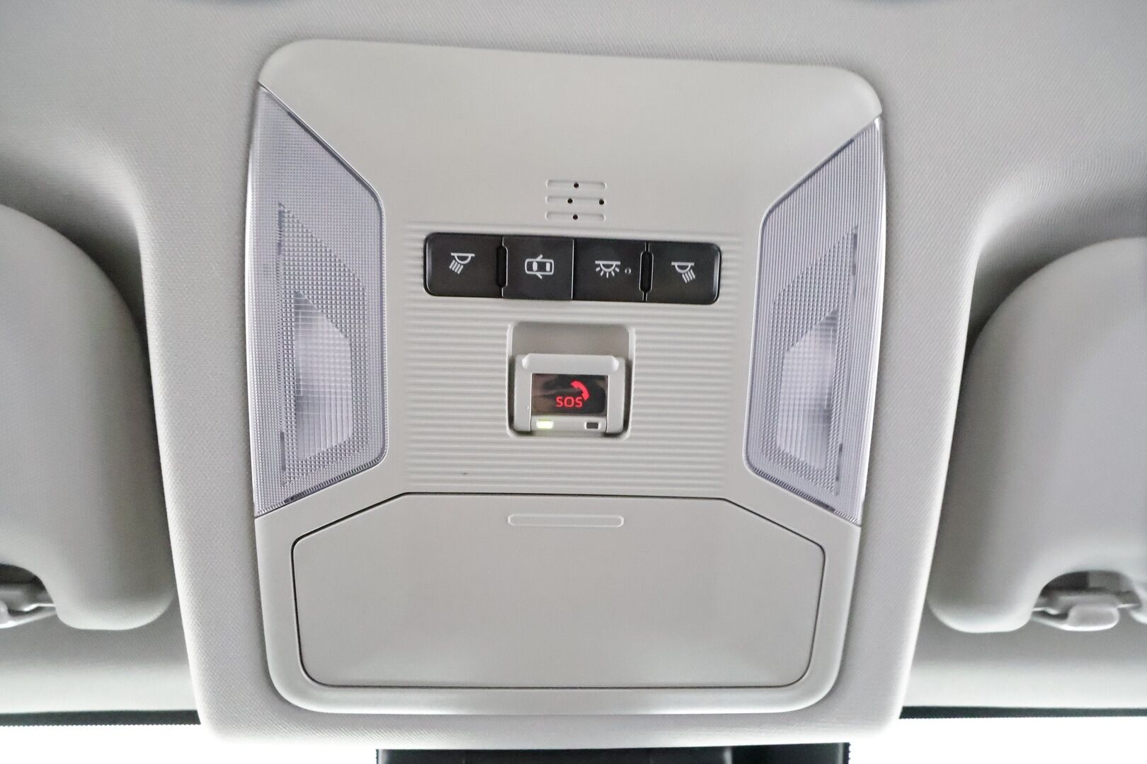 Toyota RAV4 2019 2,5 Hybrid AWD-i Business - 1OM Suomiauto | Adapt.Vakkari | Peruutuskamera | Lohko&Sisäpistoke | Adapt.LED | Lämmitettävä tuulilasi | Ratinlämmitys