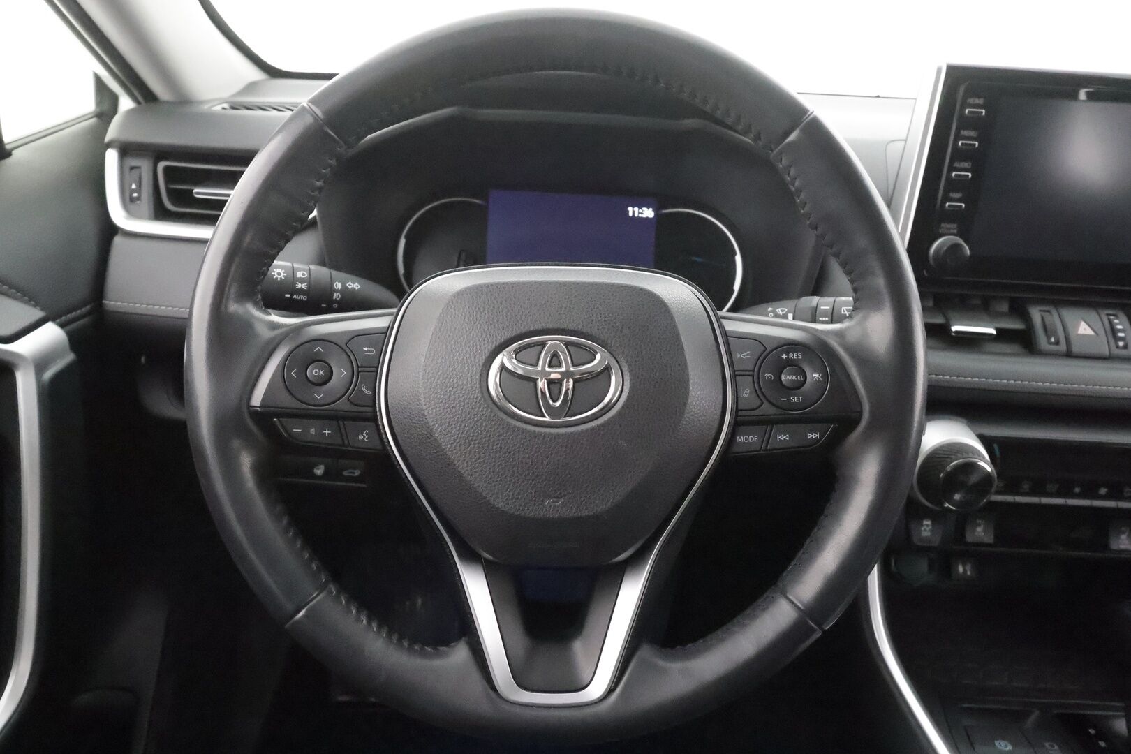 Toyota RAV4 2019 2,5 Hybrid AWD-i Business - 1OM Suomiauto | Adapt.Vakkari | Peruutuskamera | Lohko&Sisäpistoke | Adapt.LED | Lämmitettävä tuulilasi | Ratinlämmitys