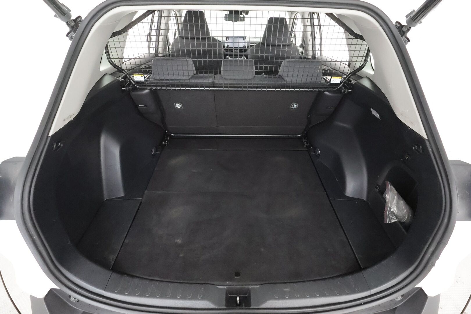 Toyota RAV4 2019 2,5 Hybrid AWD-i Business - 1OM Suomiauto | Adapt.Vakkari | Peruutuskamera | Lohko&Sisäpistoke | Adapt.LED | Lämmitettävä tuulilasi | Ratinlämmitys