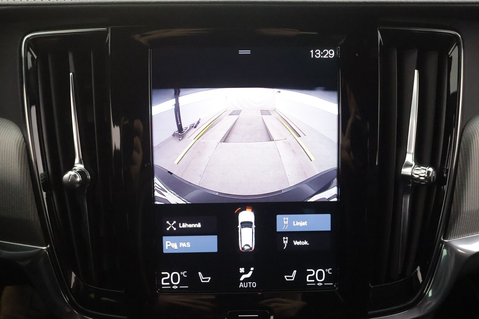 Volvo V90 2020 T4 Business R-Design aut - | Webasto | Koukku | ACC | LED | P.Kamera | Sporttipenkki Muistilla | Kaistavahti | Keyless | HP Audio | Digimittaristo | Suomi-auto | Kahdet renkaat | 