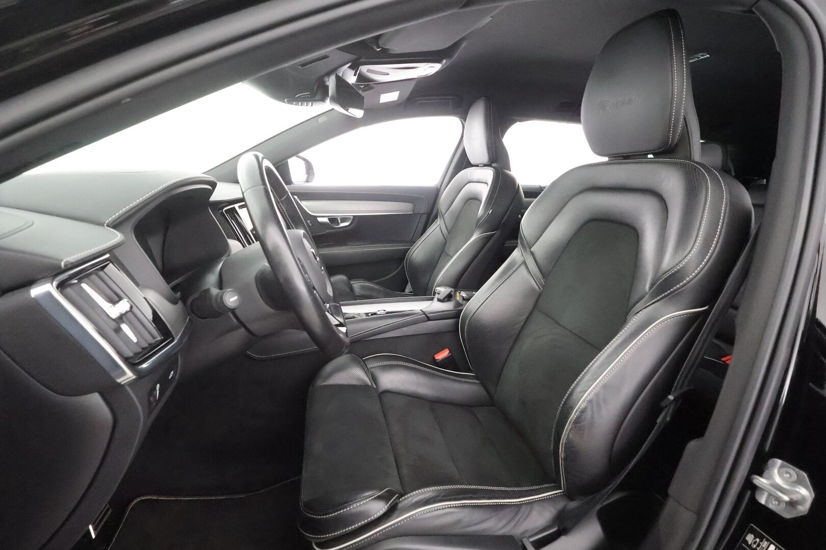 Volvo V90 2020 T4 Business R-Design aut - | Webasto | Koukku | ACC | LED | P.Kamera | Sporttipenkki Muistilla | Kaistavahti | Keyless | HP Audio | Digimittaristo | Suomi-auto | Kahdet renkaat | 
