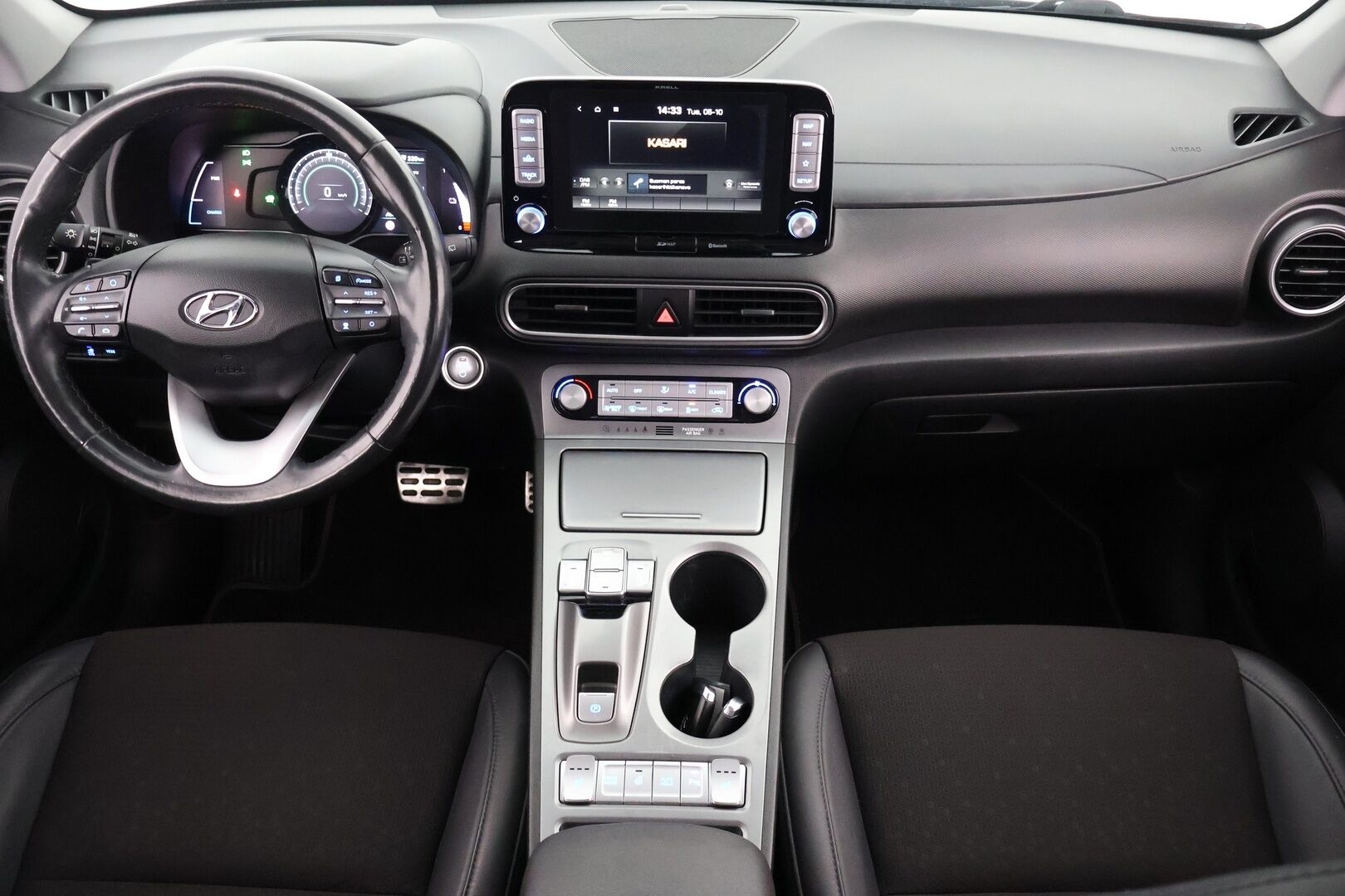 Hyundai KONA 2019 electric 64 kWh 204 hv Style - Juuri saapunut! | Krell | P.kamera | HUD | BLIS | Kaistavahti | Navigointi | Läm.Ohjauspyörä | ACC