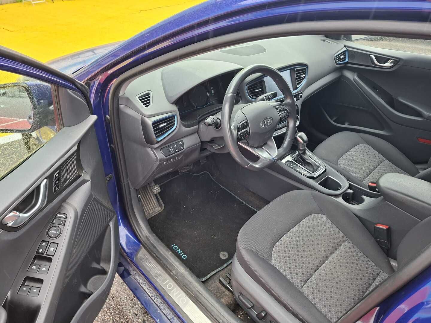 Hyundai IONIQ plug-in 2020 DCT Style WLTP - Infinity Audio | Adapt.vakkari | Peruutuskamera | Muistipenkki | Digimittaristo | Lohkolämmitin | Ratinlämmitin | Keyless