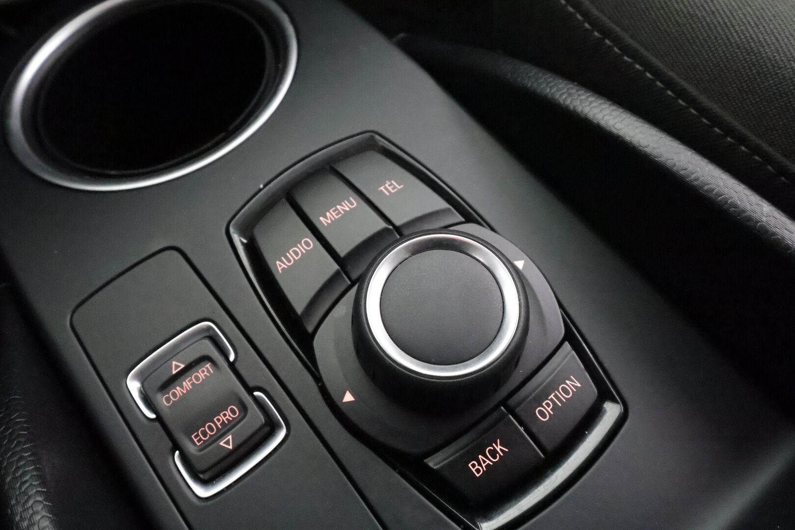 BMW i3 2016 60Ah REX * Digimittaristo / P.tutka / Vakkari / Bluetooth / Connected Drive / Lisälämmitin *