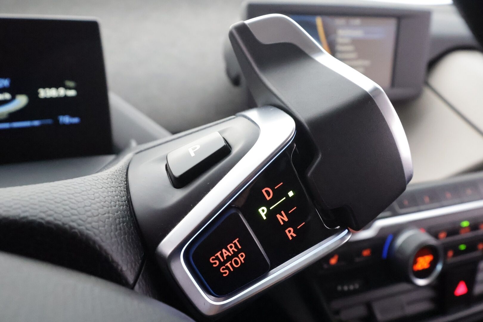 BMW i3 2016 60Ah REX * Digimittaristo / P.tutka / Vakkari / Bluetooth / Connected Drive / Lisälämmitin *